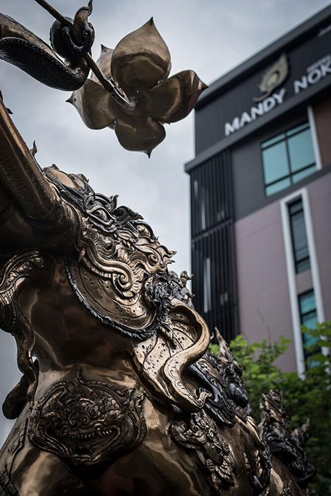 Mandy Nok Hotel Nakhon Si Thammarat Extérieur photo