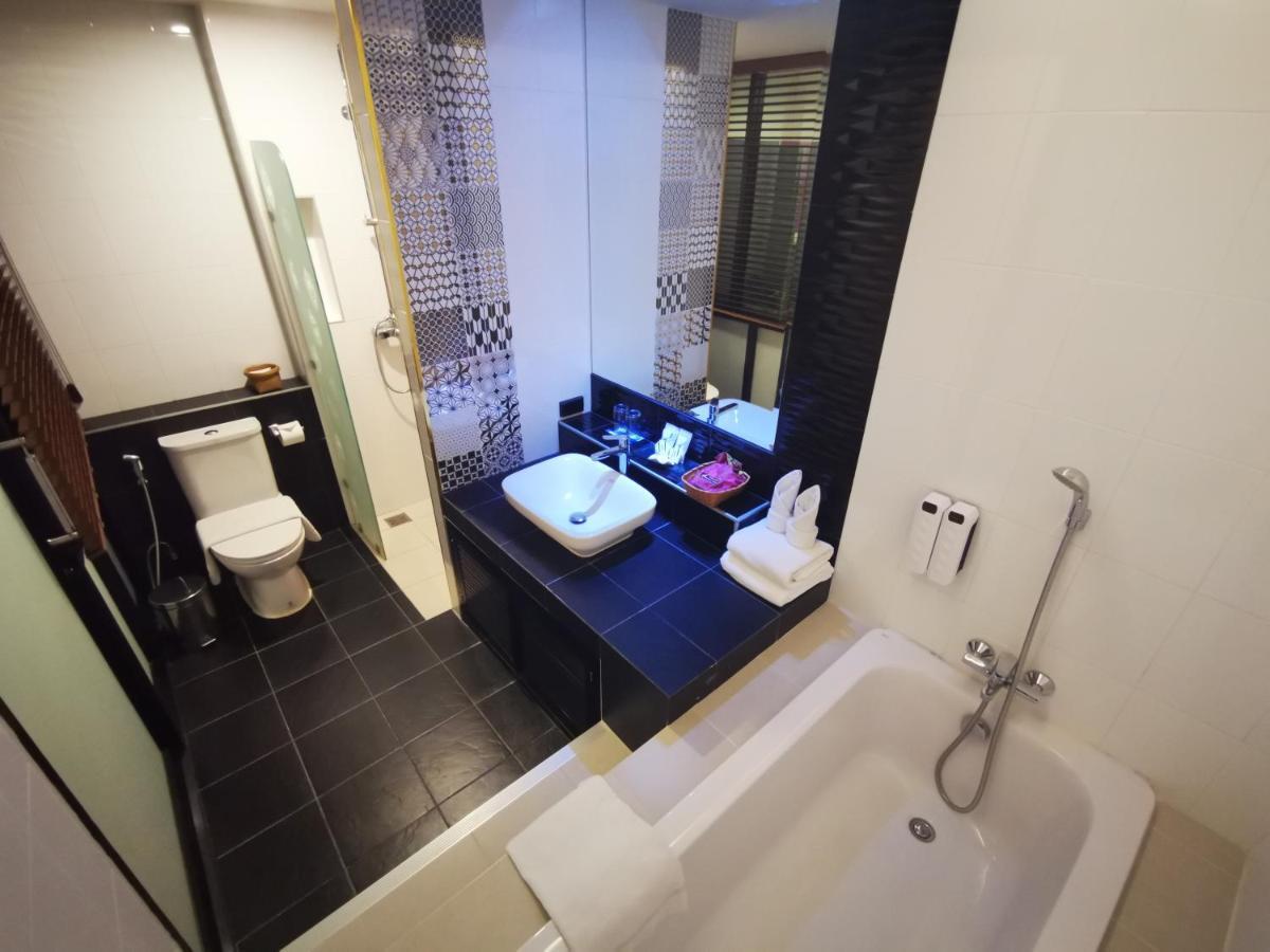 Mandy Nok Hotel Nakhon Si Thammarat Extérieur photo