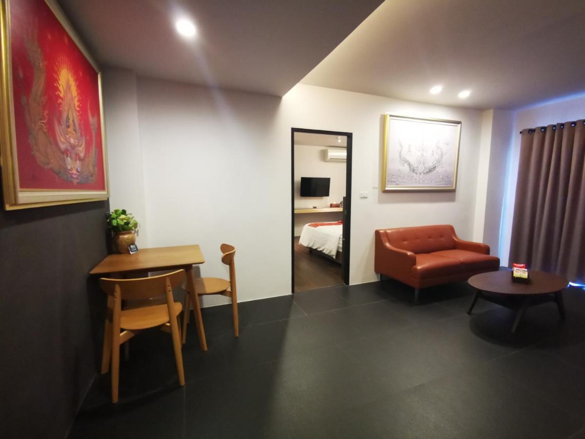 Mandy Nok Hotel Nakhon Si Thammarat Extérieur photo